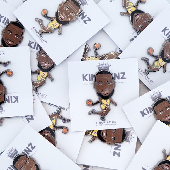 LeBron Lapel Pin - Picture 2 of 3
